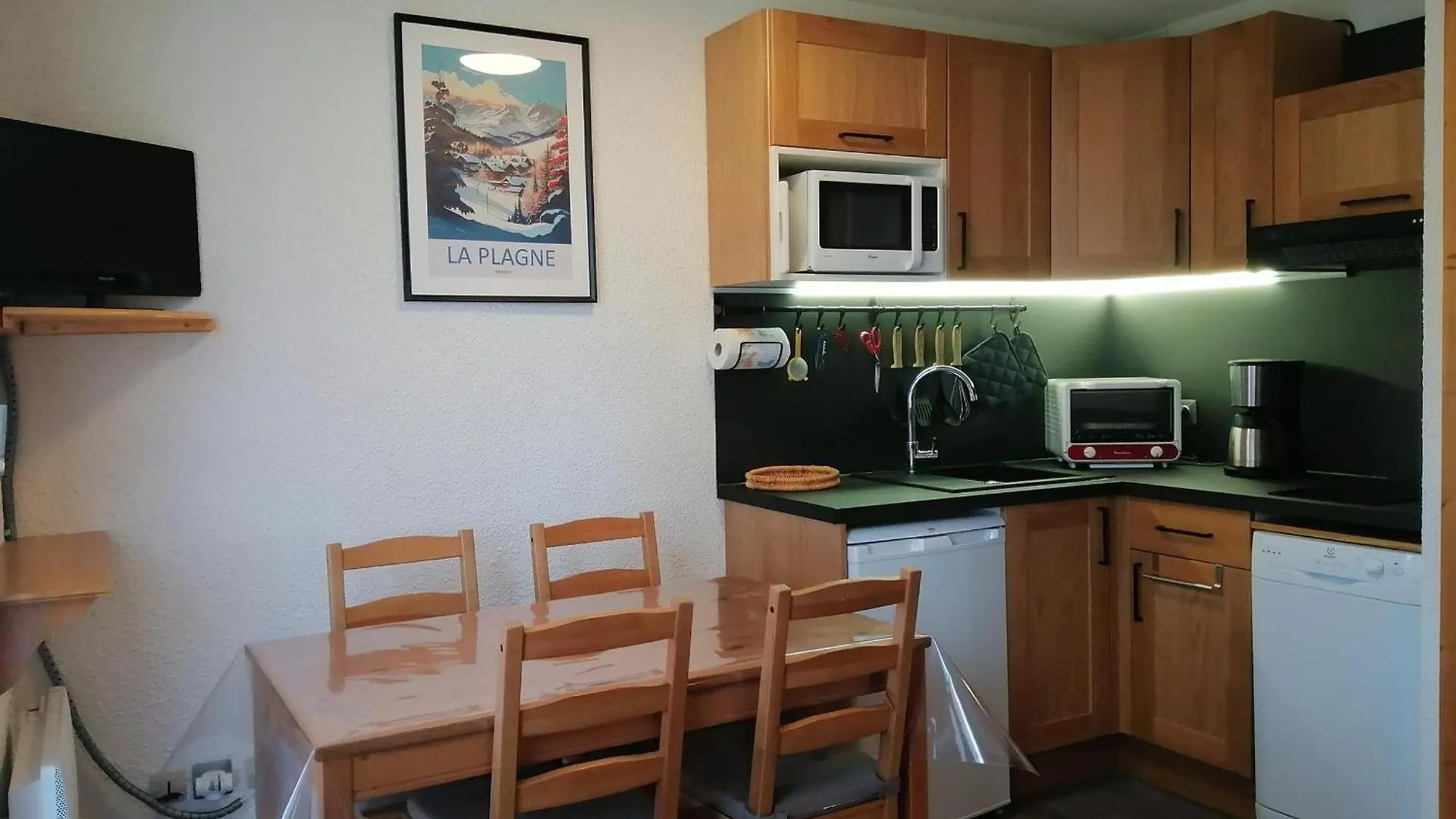 Studio Renove Ski Aux Pieds Avec Balcon - 4 Pers. - Fr-1-181-2540 La Plagne Appartement